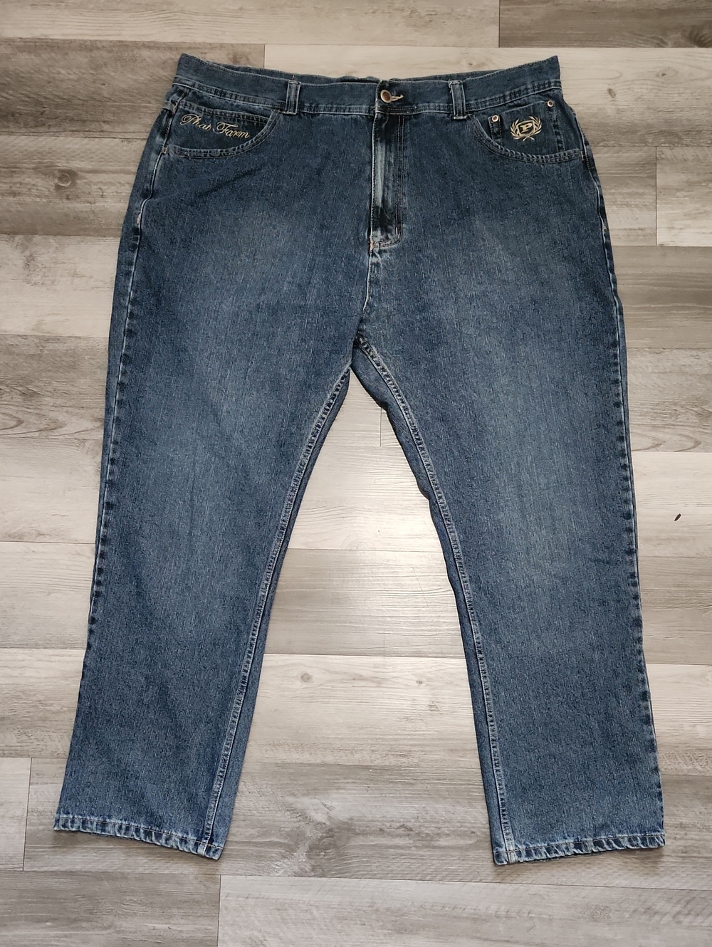 Phat Farm Mens Relaxed Jeans in Dark Blue Wash Embroidered Metal Accents Size 48
